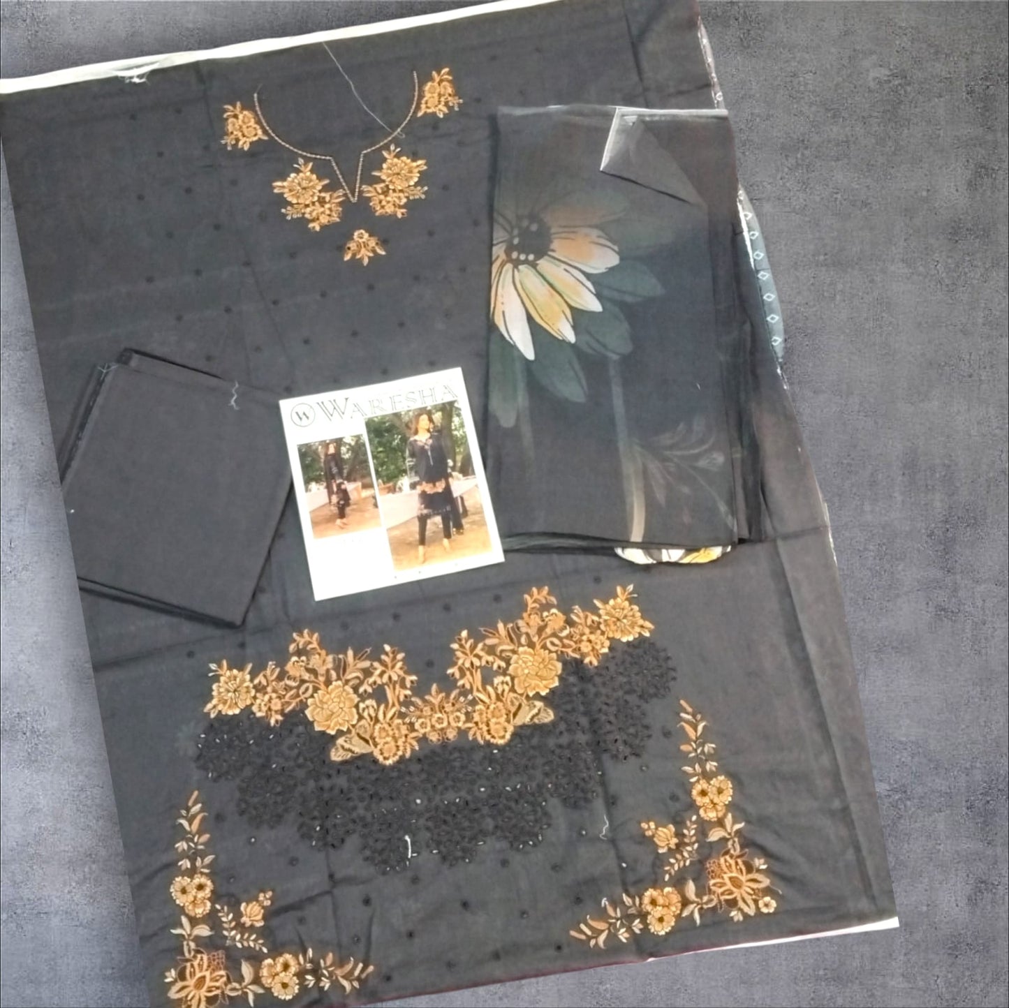 wareesha luxury printed